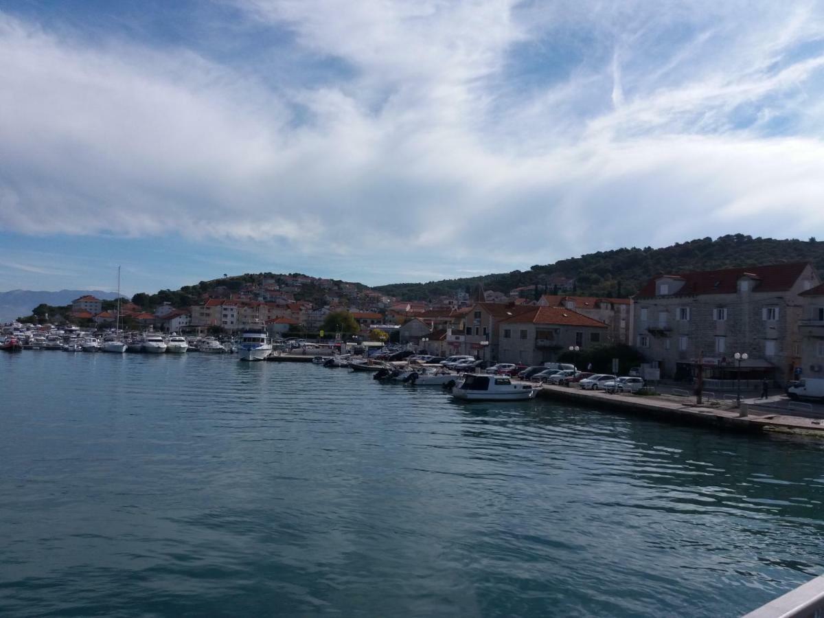 Apartman Zora Trogir Exterior photo